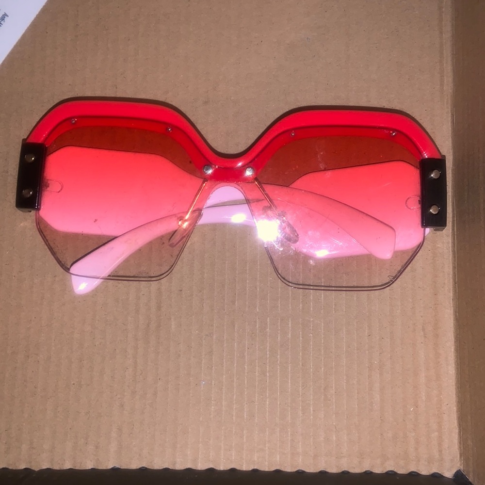 Pink hot girl summer glass